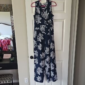 Navy & White Coral-Print Sleeveless Jumpsuit